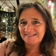Caroline Delaney, native English tutor